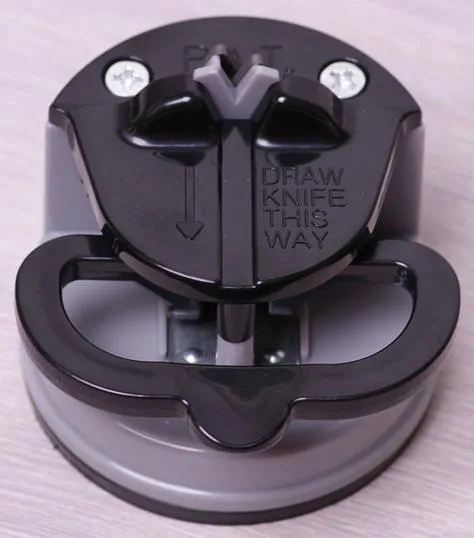 Точилка для ножів Kamille Sharp Blade вольфрамова 6х7 см з антиковзною основою