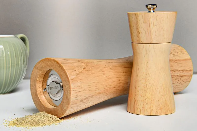 Млинок для спецій Fissman Spice Lanjit з каучукового дерева 16 см з керамічними жорнами