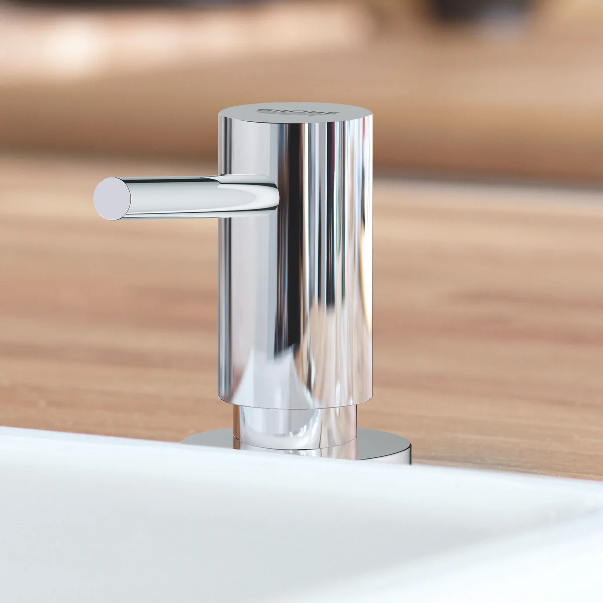 Дозатор для миючого засобу Grohe хром 330х66х110 мм