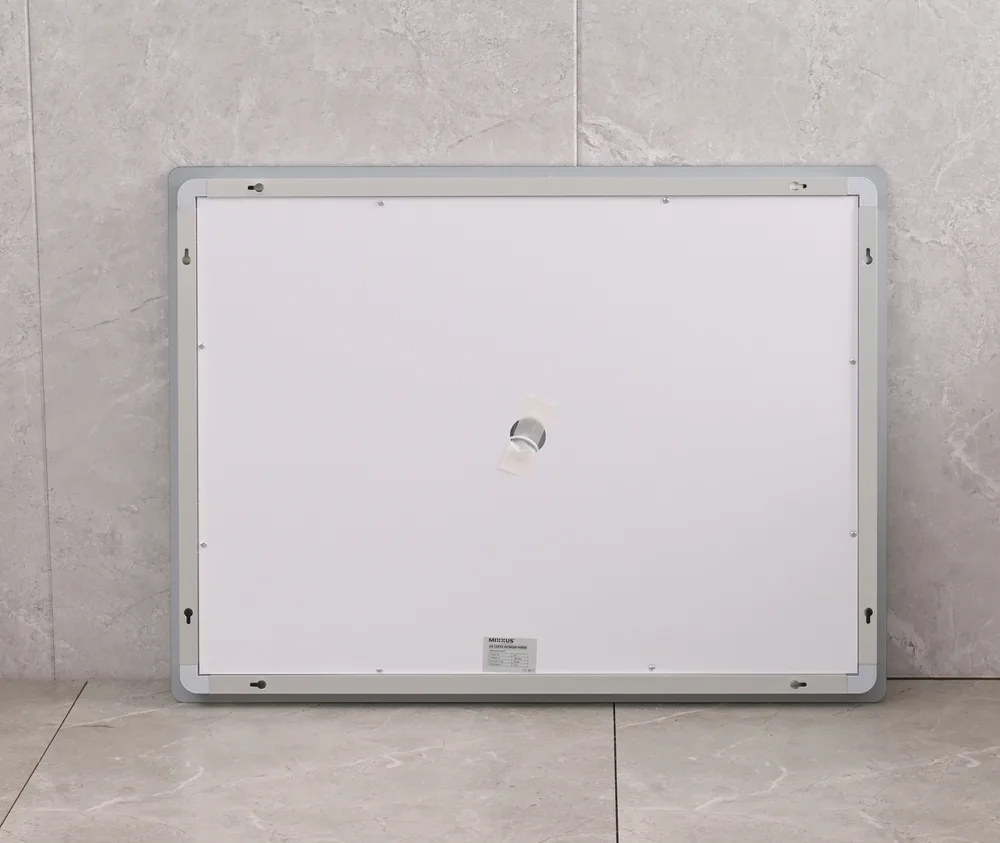 Дзеркало настінне LED Mixxus STYLE MR13-80x60 см безмідне скло 5 мм біле