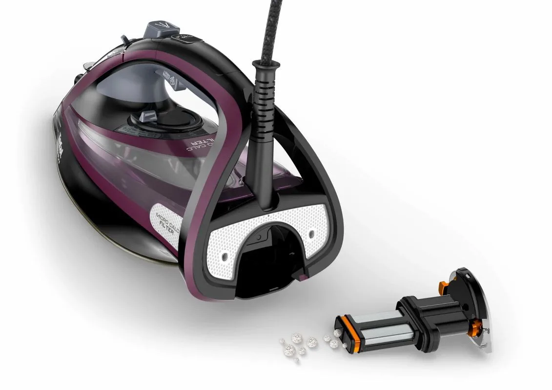 Праска Tefal Ultimate Pure, 3000Вт, 350мл, паровий удар -240гр, постійна пара - 55гр, керамічна підошва, чорний з фіолетовим.