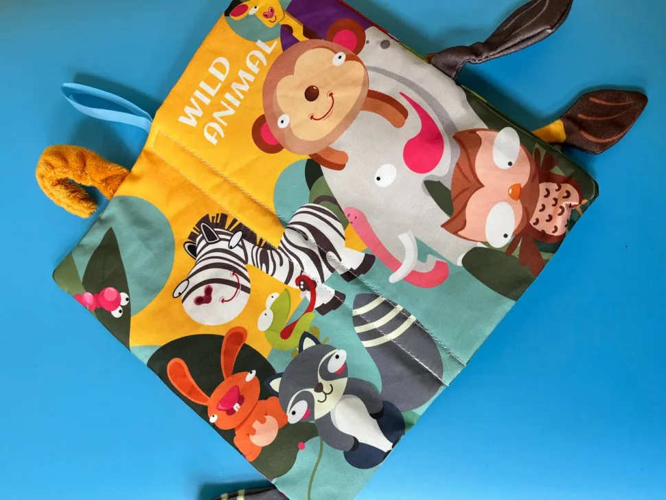 Развивающая книжка-шуршалка Bambi мягкая 21х11 см цветная