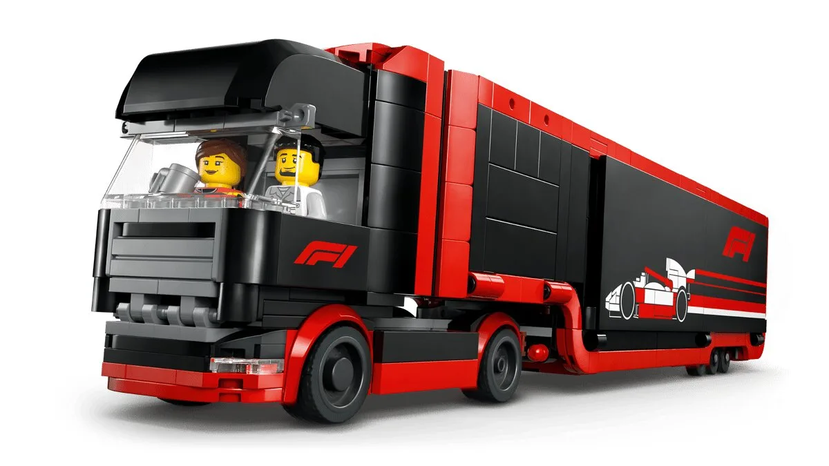 Конструктор LEGO City Вантажівка F1 8+ Різнокольоровий