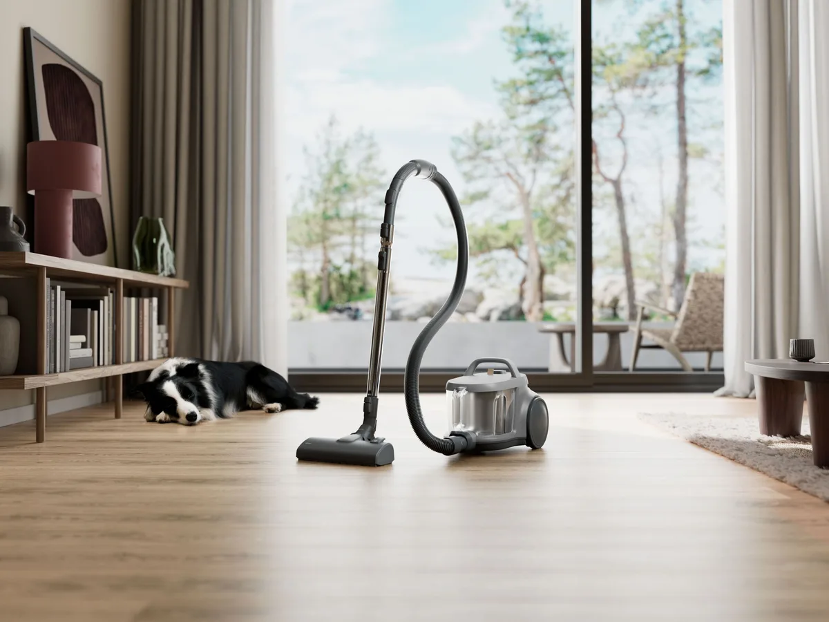 Пилосос Electrolux з контейнером, потужність 850Вт, об'єм пилозбірника - 2л, фільтр HEPA12, 3 насадки, сірого кольору.