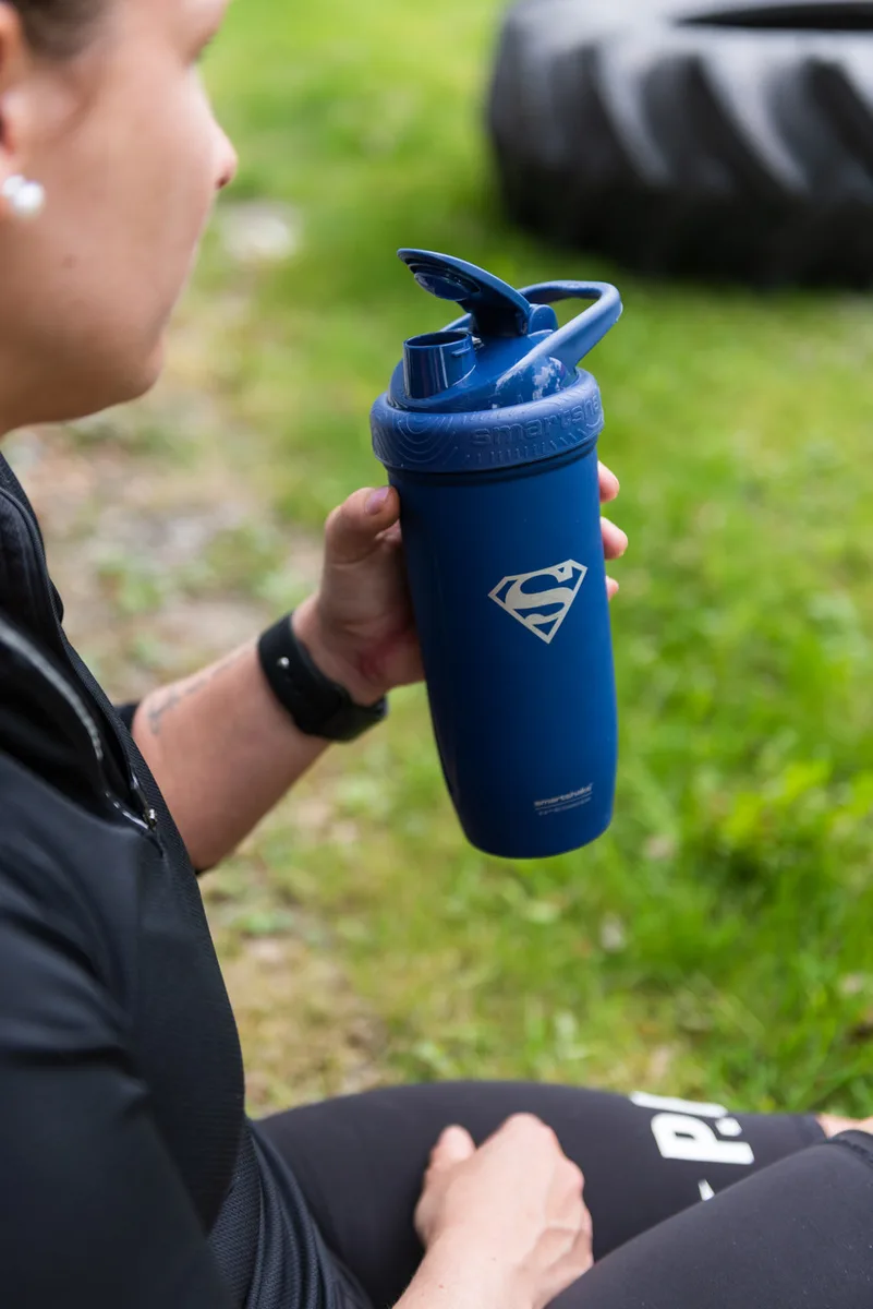 Шейкер спортивний SmartShake нержавіюча сталь 900 мл синій
