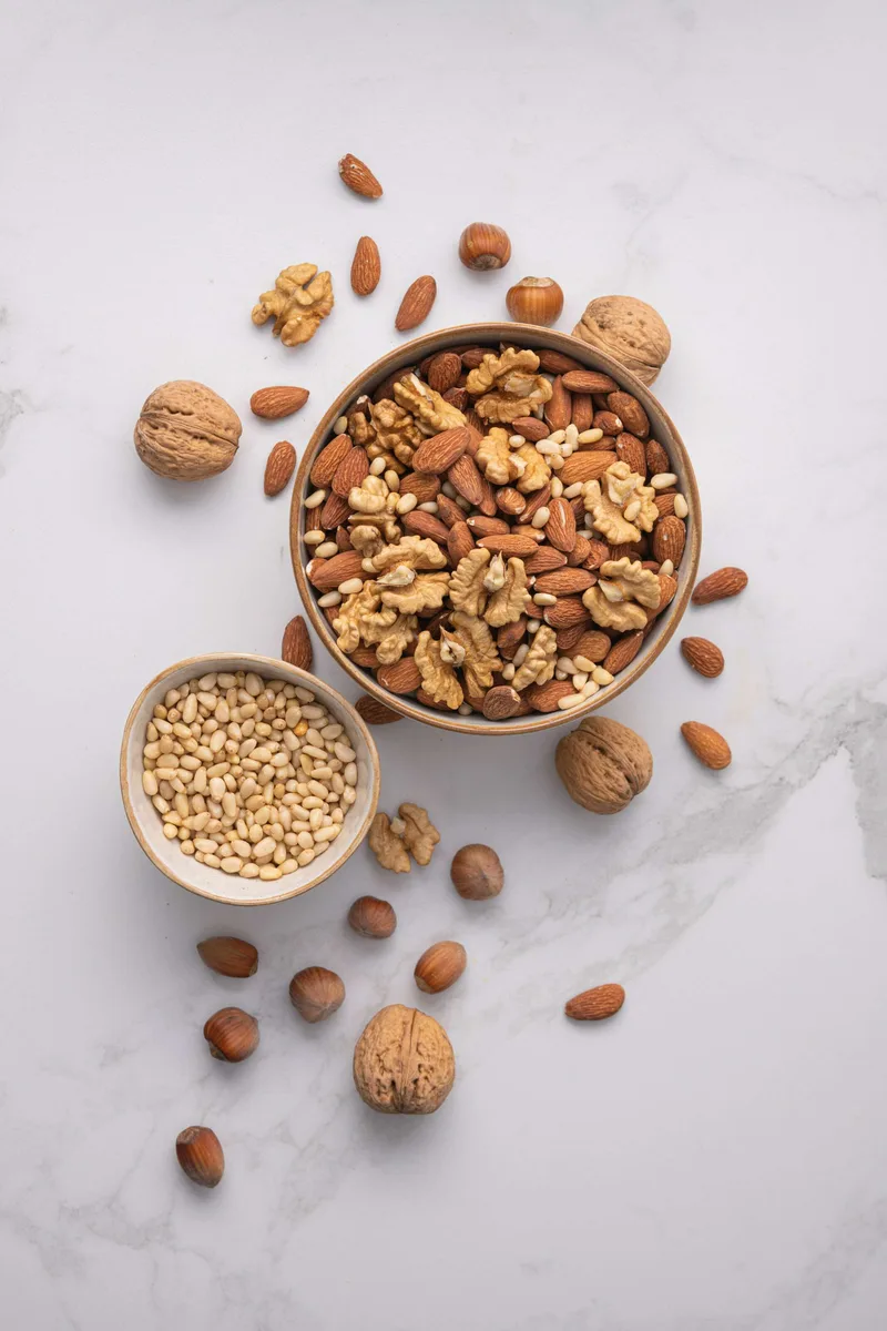 Набір граноли Almond, Nuts’ Trio 2 кг & Sweet Cashew 500г у подарунок Gregory Mill