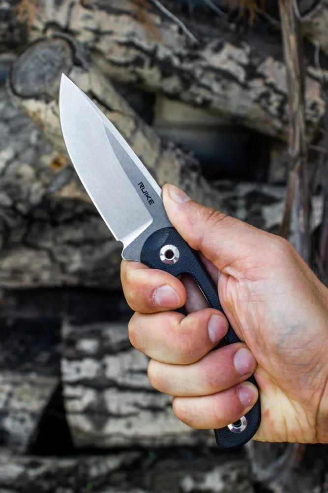 Ніж Ruike сталь Sandvik 14C28N 85 мм чорний G10
