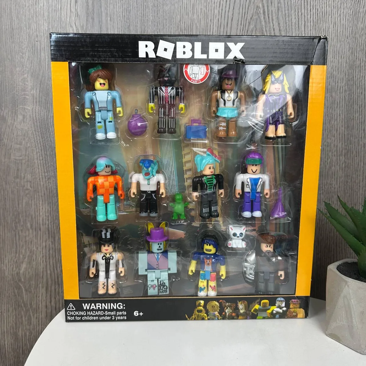 Ігрові фігурки Roblox 12 шт пластик 31х28х6 см різні кольори