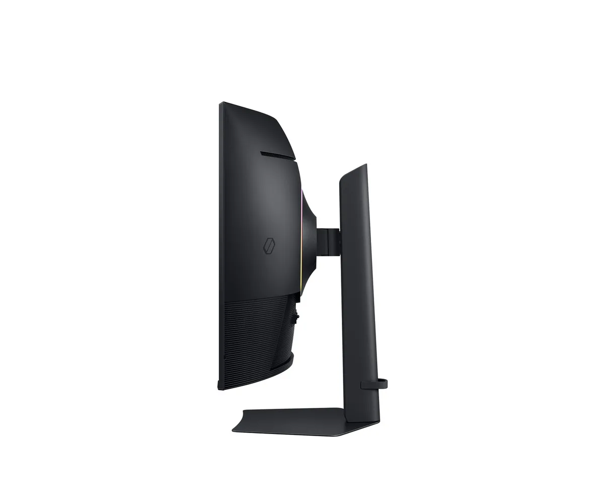 Монітор Samsung 37" G7 G75F 4K HDMI, DP, USB, VA, 3840x2160, 165Hz, 1ms