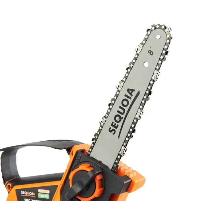 Акумуляторна ланцюгова пила SEQUOIA SBC2008BM 20В, 20 см, 1/4", 7.5 м/с, вага 1.7 кг (без батареї та зарядного пристрою).