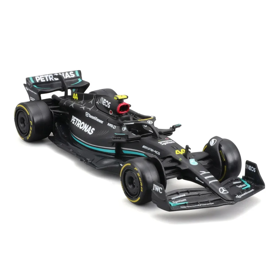 Коллекционная автомодель Bburago металлическая 1:43 чёрная