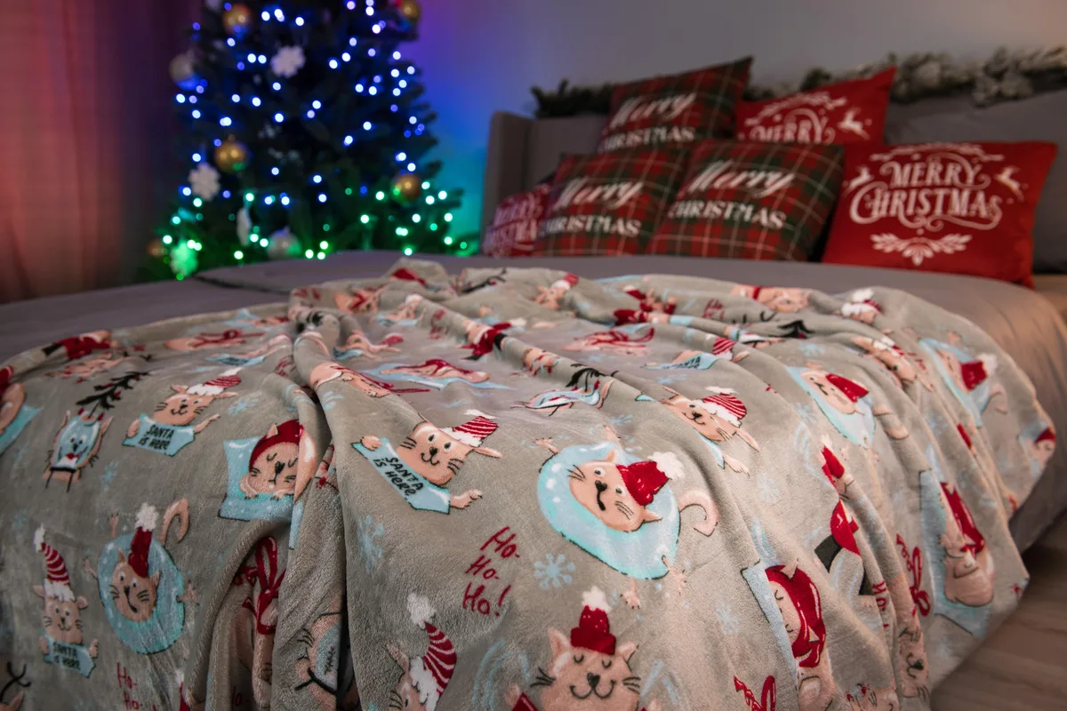 Плед ARDESTO Flannel 160х200 см поліестер різдвяні котики