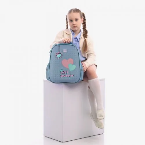 Рюкзак GoPack Education напівкаркасний Girl Power для дівчаток з ортопедичною спинкою та кишенями.