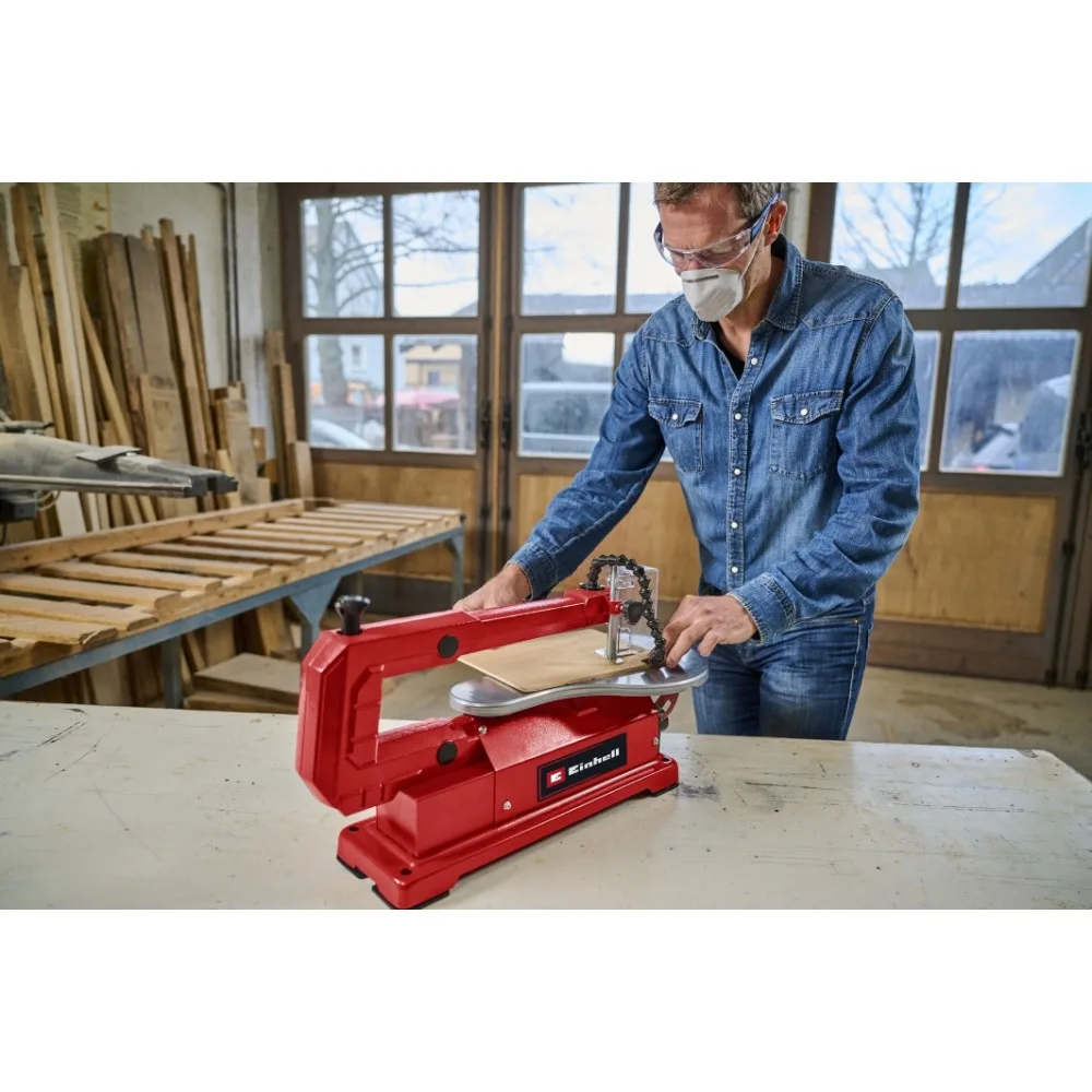 Стаціонарний лобзик Einhell TC-SS 406 E 120В, 400-1600 об/хв, виліт 40 мм, вага 8.9 кг.