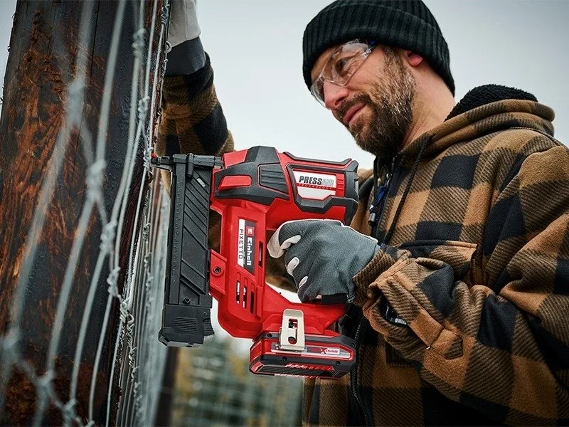 Акумуляторний степлер Einhell Professional FIXETTO 18/38 Solo PXC 18В для скоб 10-38мм, швидкість 60 скоб/хв, вага 2.8кг, без бата