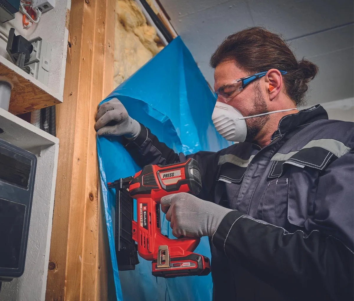 Акумуляторний степлер Einhell Professional FIXETTO 18/38 Solo PXC 18В для скоб 10-38мм, швидкість 60 скоб/хв, вага 2.8кг, без бата