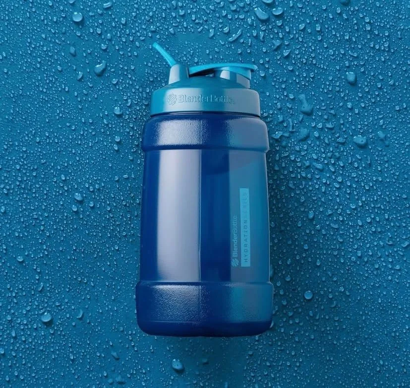 Пляшка для води BlenderBottle Тритан 2200 мл Синя