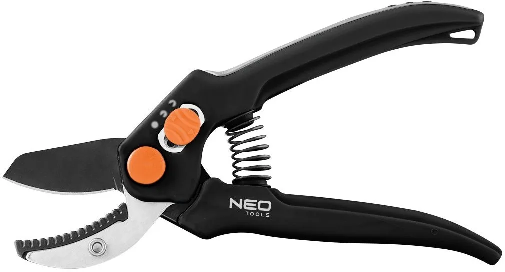 Секатор контактний Neo Tools, D типу різу 15 мм, довжина 185 мм, вага 169 г.