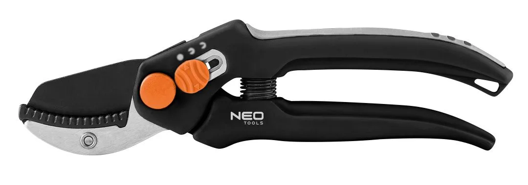 Секатор контактний Neo Tools, D типу різу 15 мм, довжина 185 мм, вага 169 г.