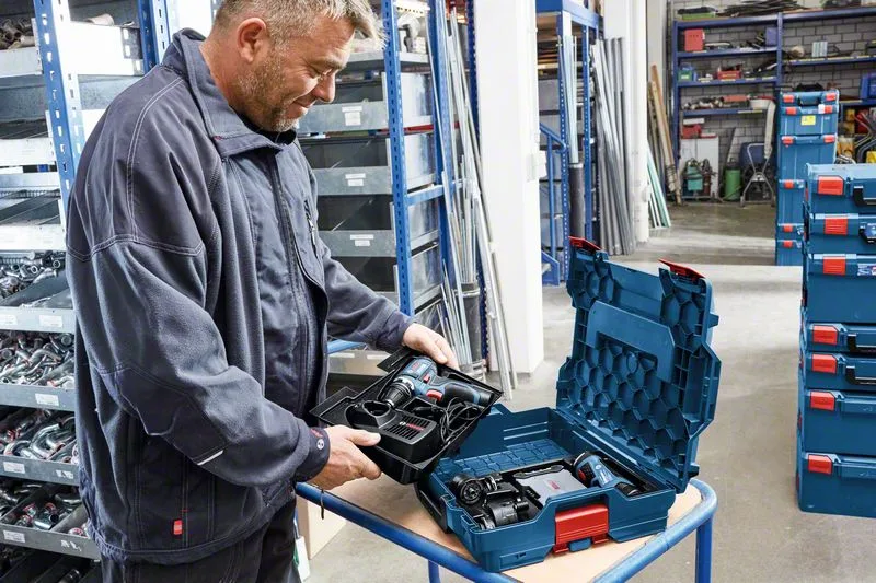 Кейс для інструментів Bosch Professional L-BOXX 102, розміри 11.7х35.7х44.2 см, пластиковий.
