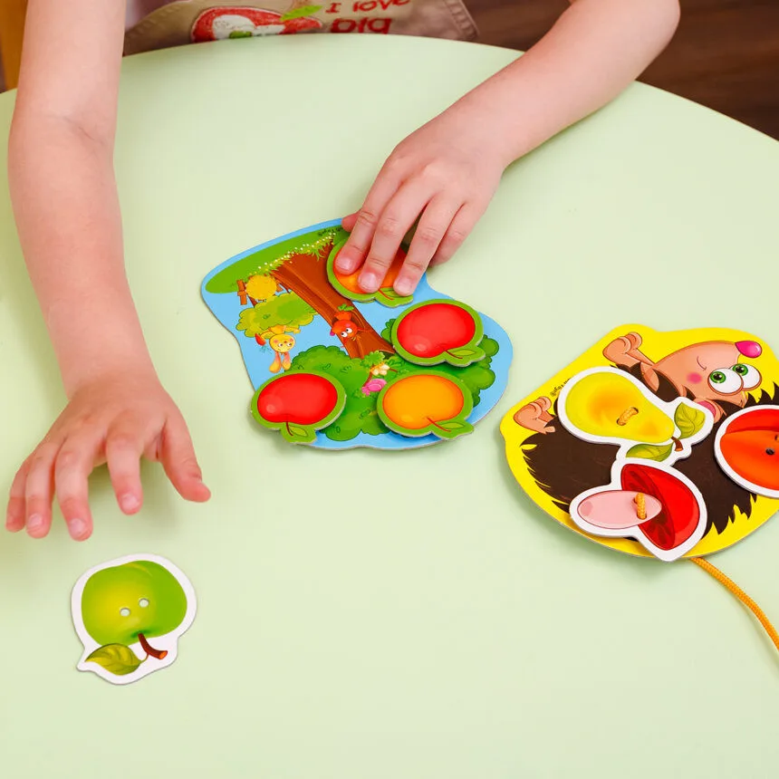 Ігра-шнурівка з липучками Vladi Toys картон 2 основи 5 деталей кольорова