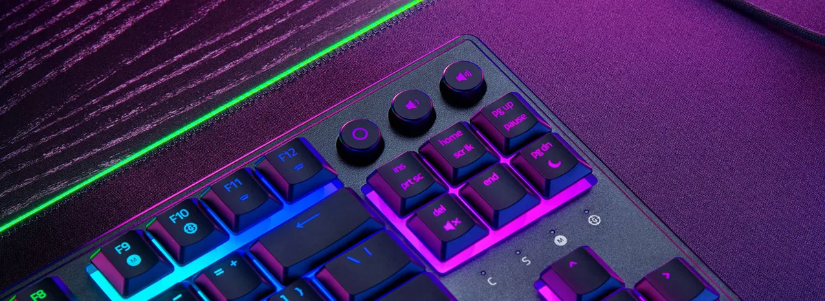 Клавіатура механічна Razer Ornata V3 TKL 84key, Mecha-Membrane Switch, USB-A, EN/UK, RGB, чорний