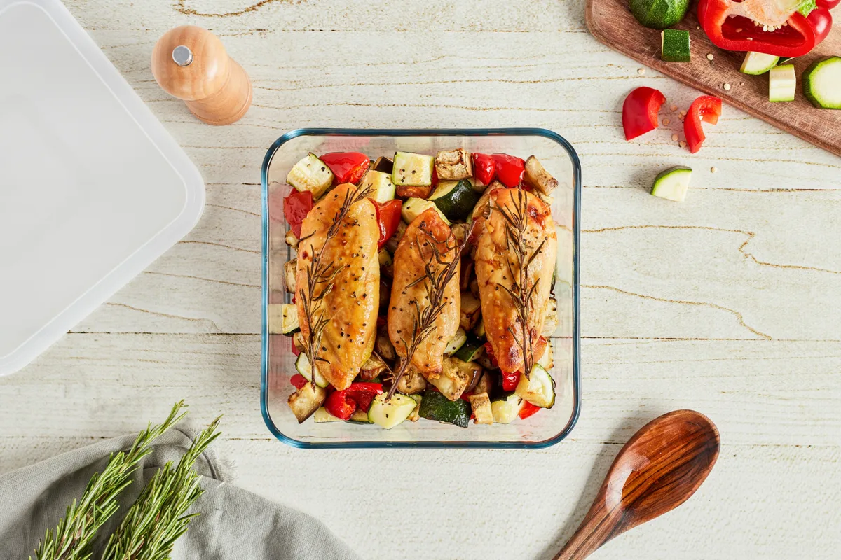 Форма с крышкой Pyrex боросиликатное стекло квадратная 20х20х7 см