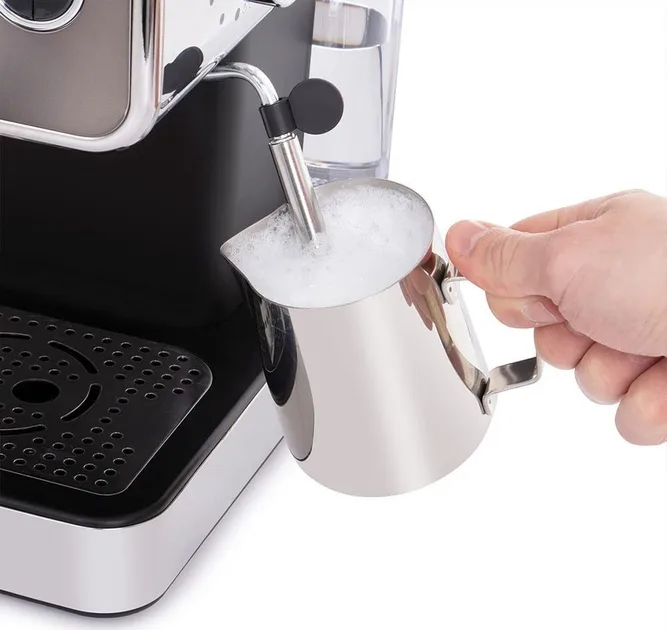 Кавоварка еспрессо Russell Hobbs ріжкова метал 34,2х27х29 см срібляста