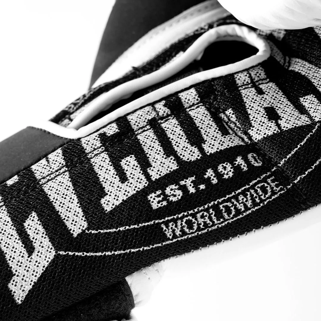 Боксерські рукавиці Everlast синтетична шкіра 16 унцій чорні