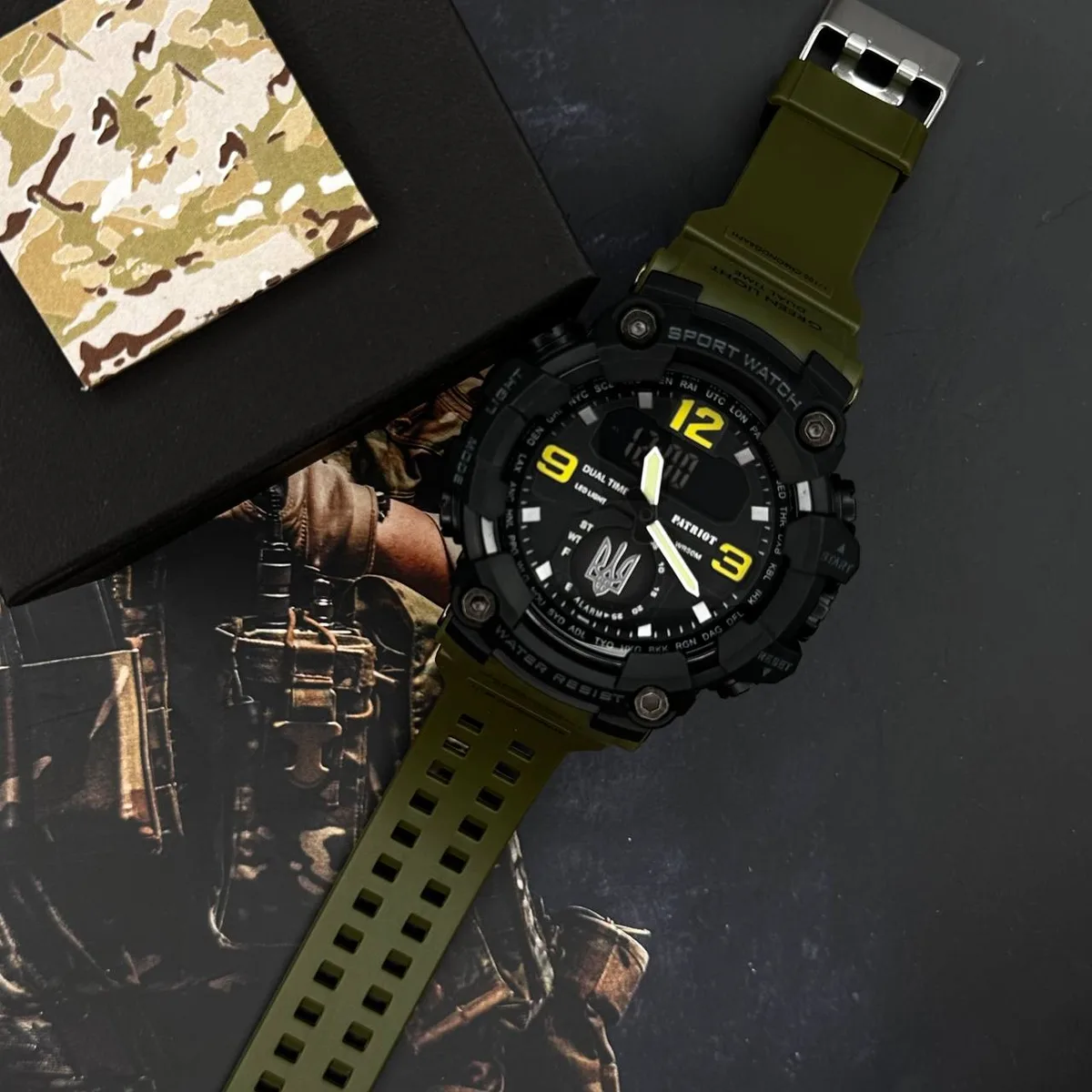 Годинники наручні Patriot полімер чорні каучук болотний 50 м