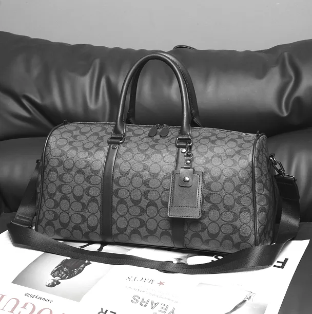 Мужская сумка на плече Coach экокожа большая 47х22х26 см черная