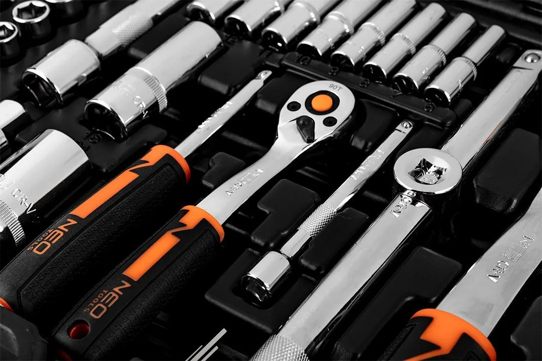 Набір інструментів Neo Tools, набір торцевих головок, 1/2", 1/4", CrV, кейс, 110шт