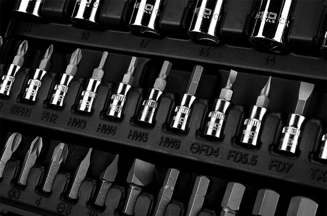 Набір інструментів Neo Tools, набір торцевих головок, 1/2", 1/4", CrV, кейс, 110шт