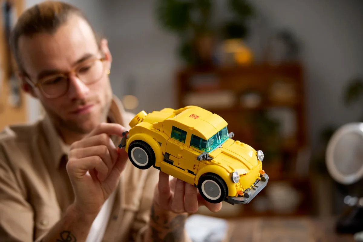 Конструктор LEGO Icons Трансформери 18+ Різнокольоровий