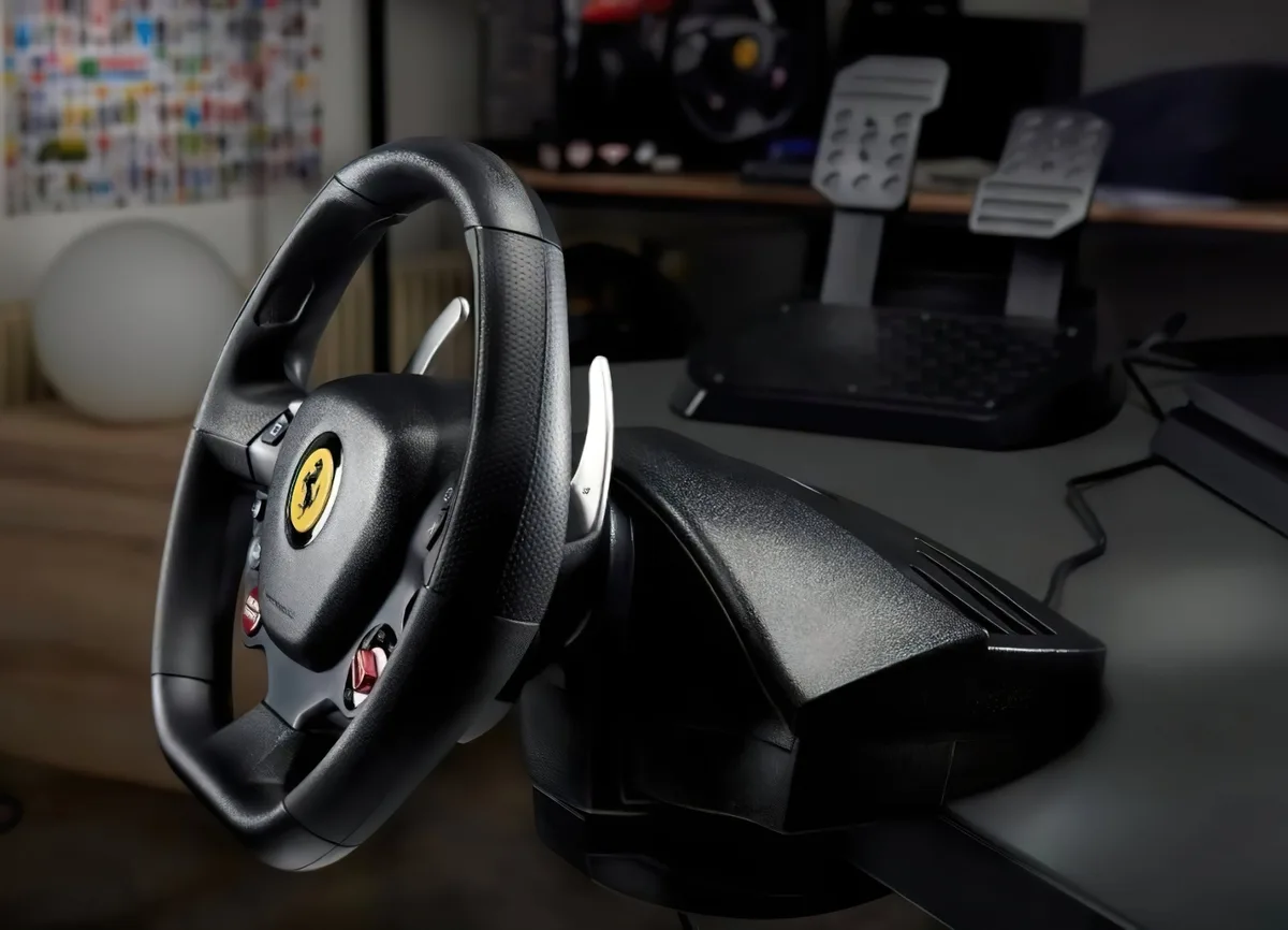 Руль и педали Thrustmaster T80 FERRARI 488 GTB EDITION, PC/PS4/PS3/PS5