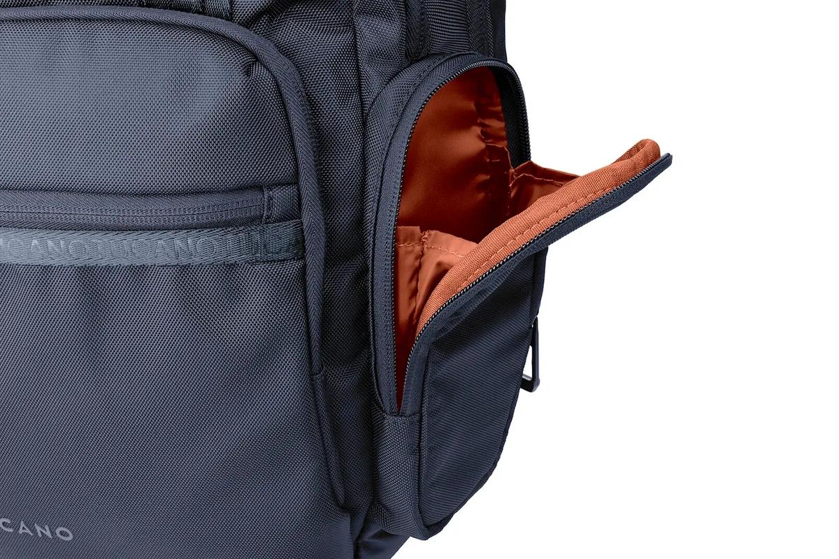 Рюкзак Tucano Sole Gravity AGS 17", синій