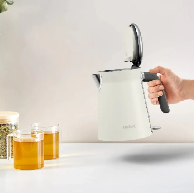 Електрочайник Tefal нержавіюча сталь 1,7 л слонова кістка 2400 Вт