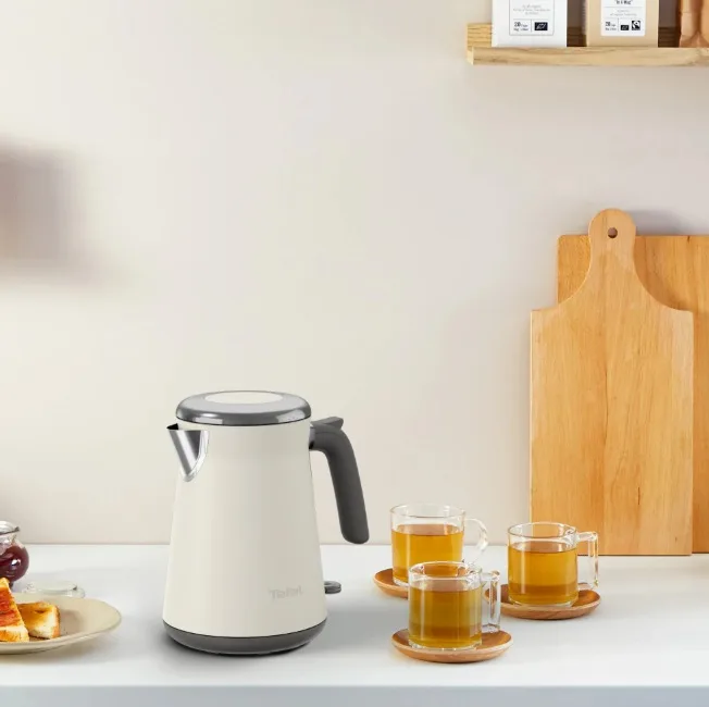 Електрочайник Tefal нержавіюча сталь 1,7 л слонова кістка 2400 Вт