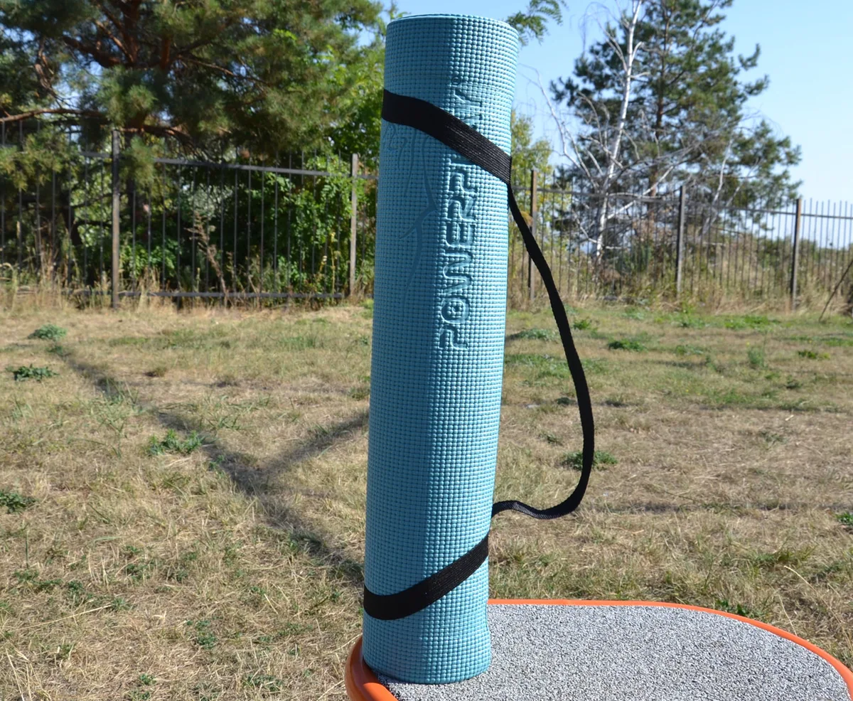 Килимок для йоги Active Point ПВХ 173х61 см Зелений 6 мм