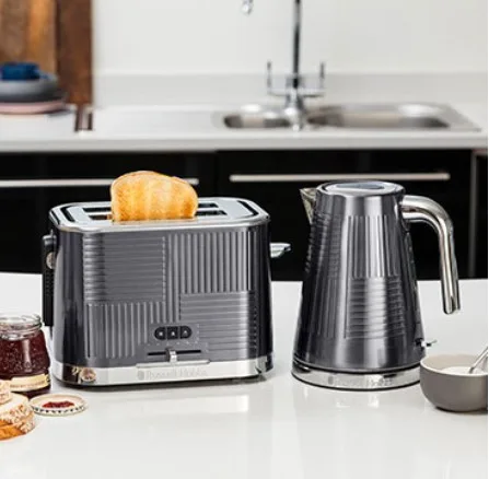 Электрочайник Russell Hobbs Geo Steel, 17 л, металлический, черного цвета