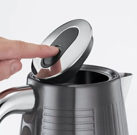 Электрочайник Russell Hobbs Geo Steel, 17 л, металлический, черного цвета