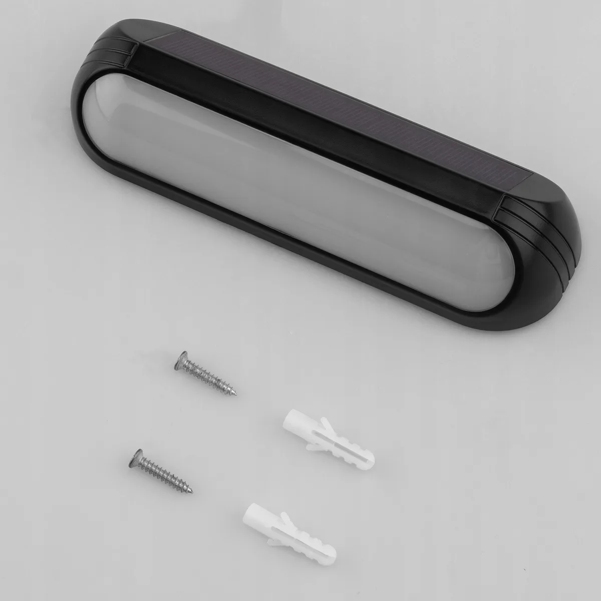 Сонячний світильник LumiLED пластик чорний 15,9х5х3,5 см RGBW з датчиком сутінків
