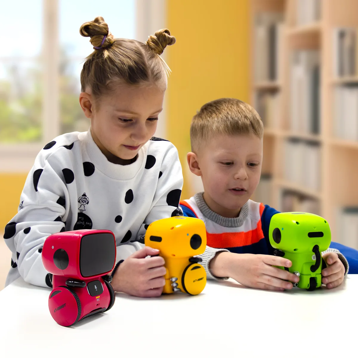 Інтерактивний робот AT-Robot пластик метал 9,5х9,5х13 см зелений