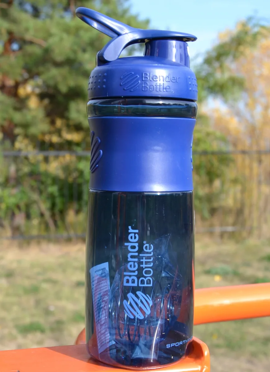 Шейкер BlenderBottle Tritan 820 мл Синій