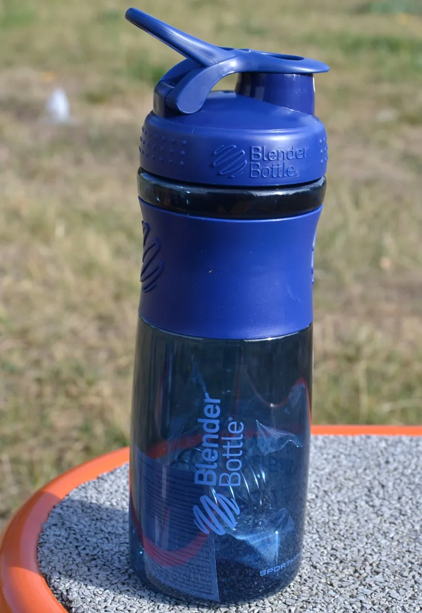 Шейкер BlenderBottle Tritan 820 мл Синій