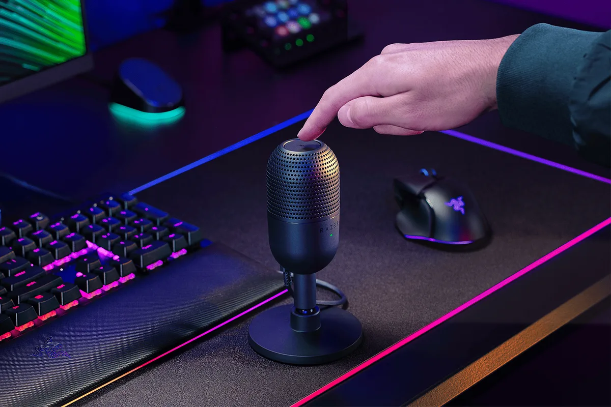 Мікрофон геймінговий Razer Seiren V3 Mini, Omni, USB-A, 1.2м, чорний