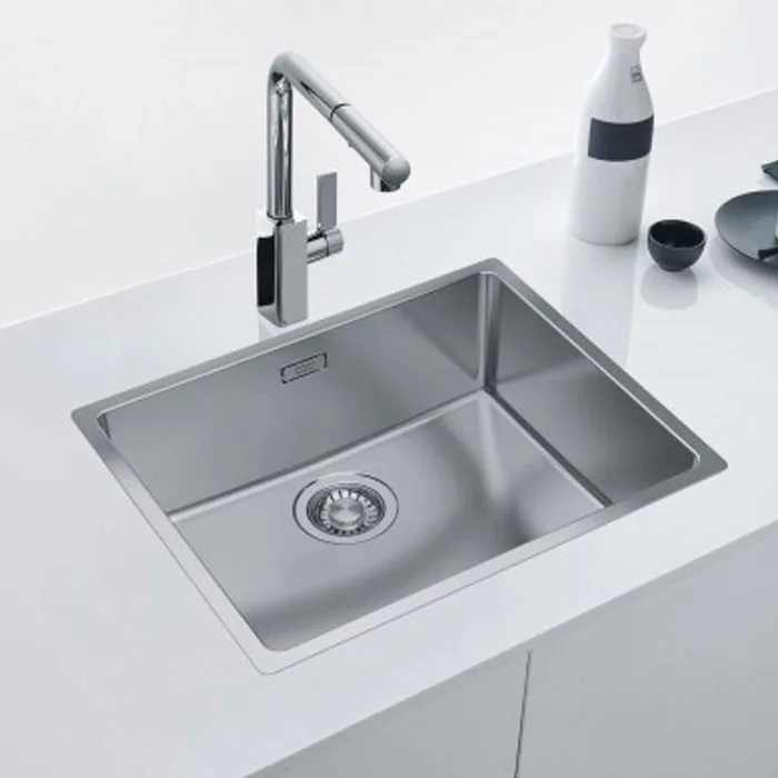Кухонна мийка Franke Maris MRX 210-40/127.0598.745/полірована нержавіюча сталь/квадратна форма/розміри 440х440х180/врівень з стіль
