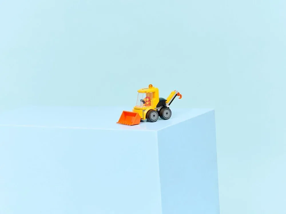 Конструктор LEGO City Автівки — Будівельний навантажувач