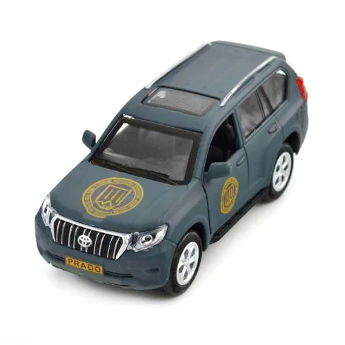 Металлическая машинка Шевроны Герой Toyota Prado инерционная игрушка.