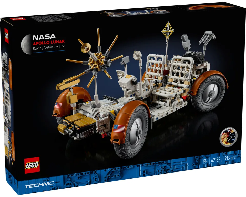 Конструктор LEGO Technic Місячний автомобіль 18+ різнокольоровий